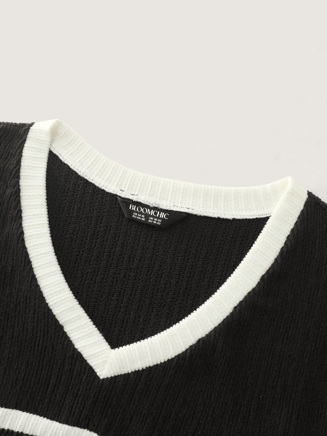 Supersoft Colorblock Textured Sweatshirt