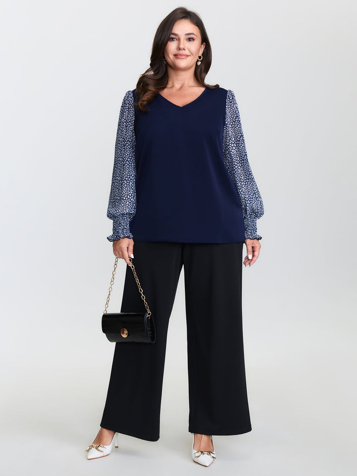 Leopard Print Contrast V-Neck Knit Top