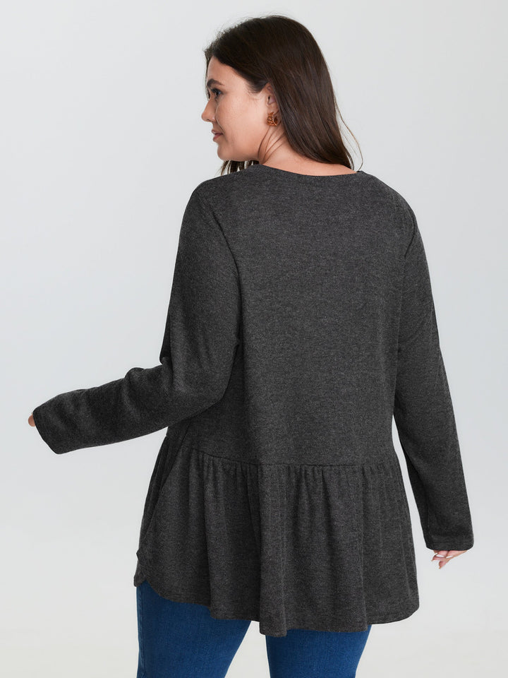 Textured Ruffled Hem Button Blouse