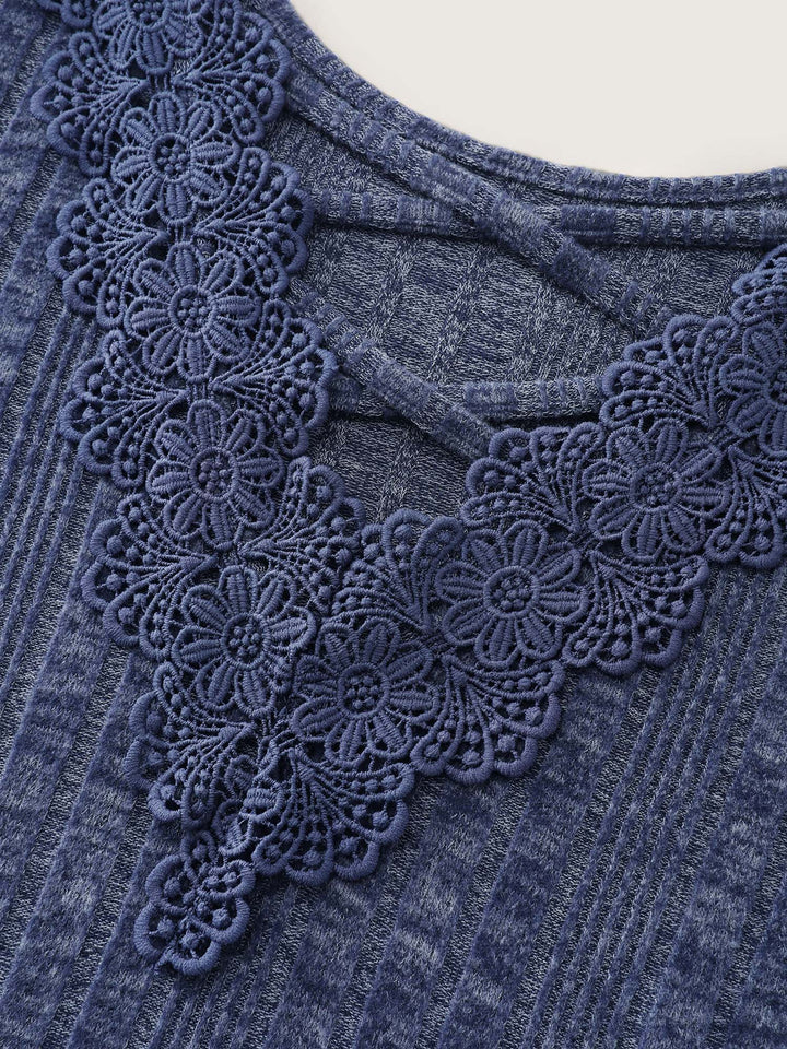 Textured Lace Trim Cut-Out Back Sweatshirt