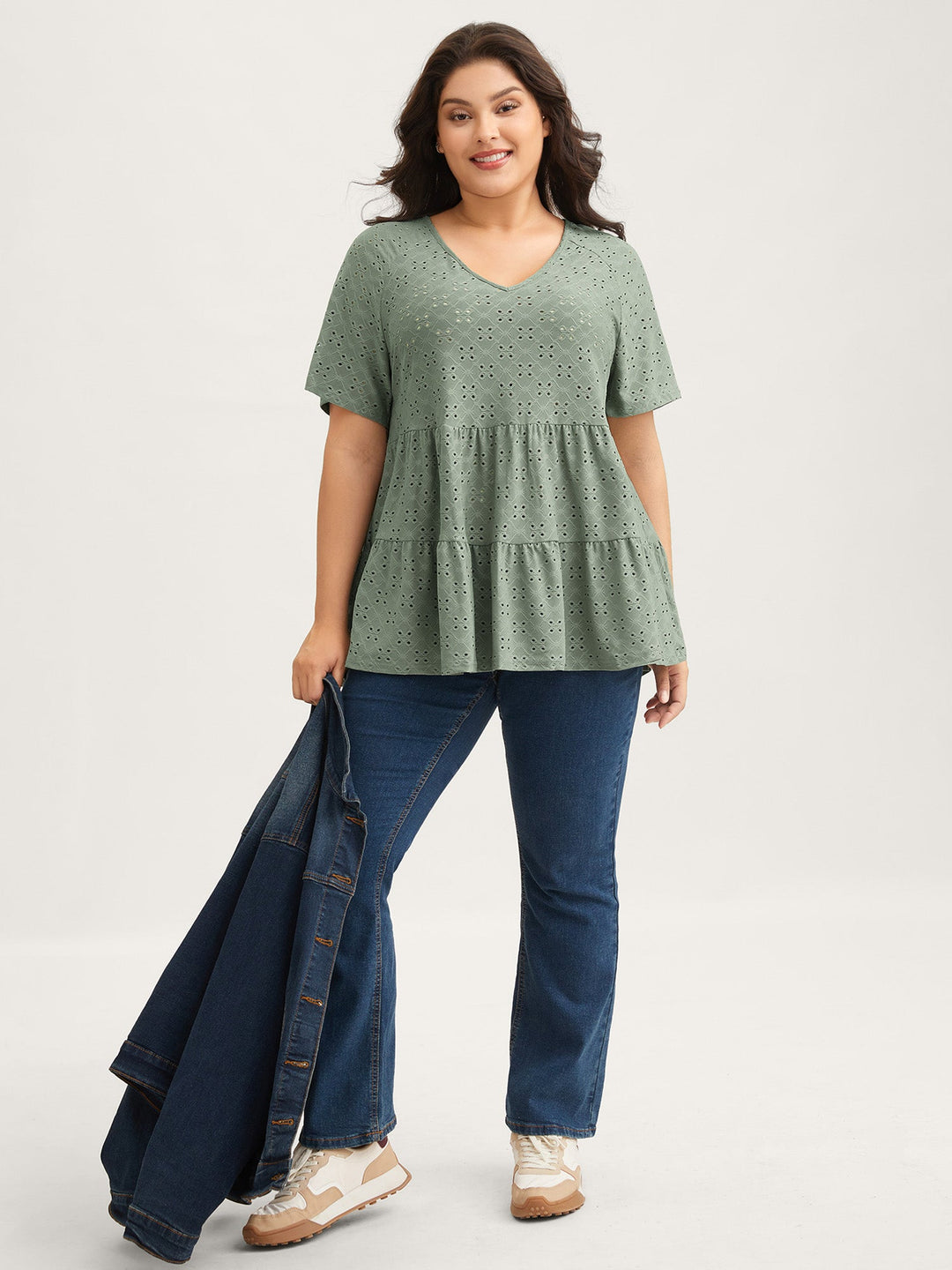 Solid Broderie Anglaise Ruffle Layered Hem T-shirt