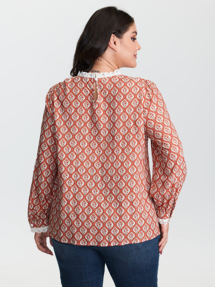 Retro Geometric Floral Print Round Neck Blouse