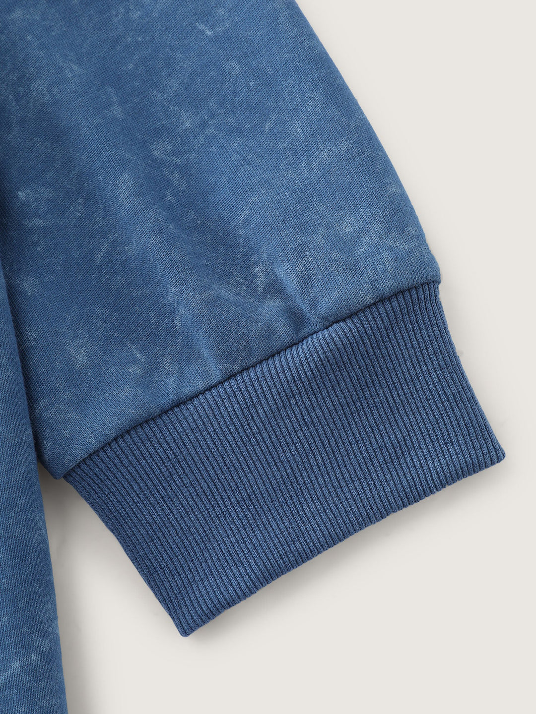 Rivets Detail Vintage Sweatshirt
