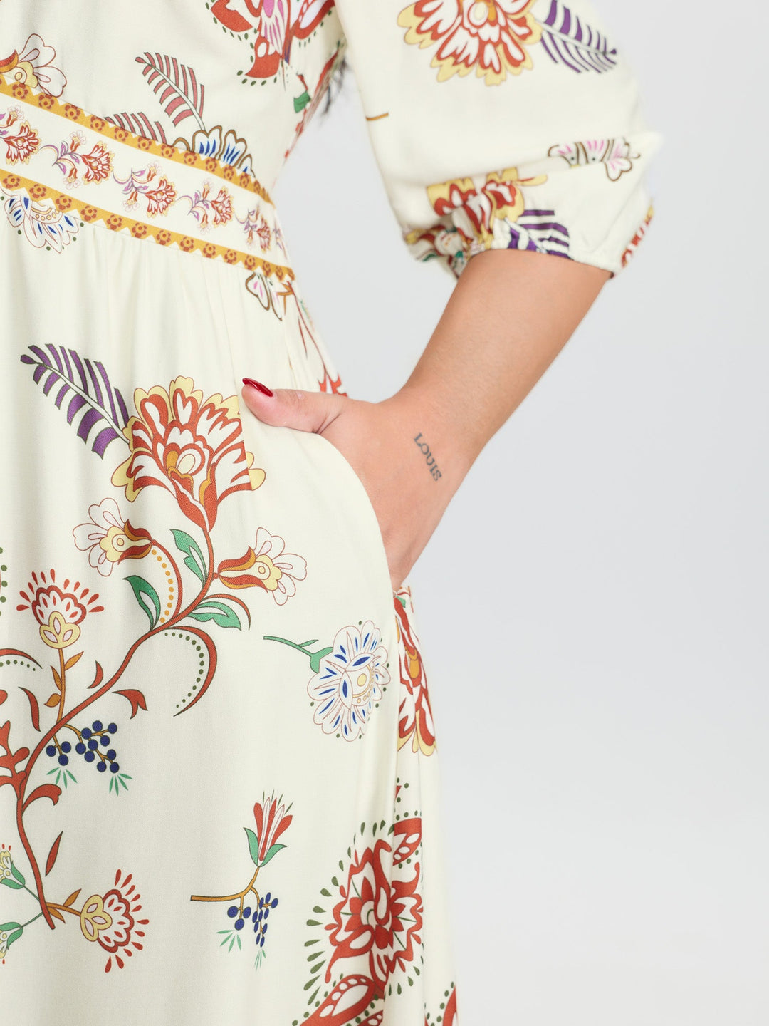Floral Print V-Neck Flowy Maxi Dress