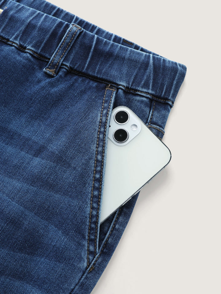 Pull-On Stretchy Boyfriend Jeans