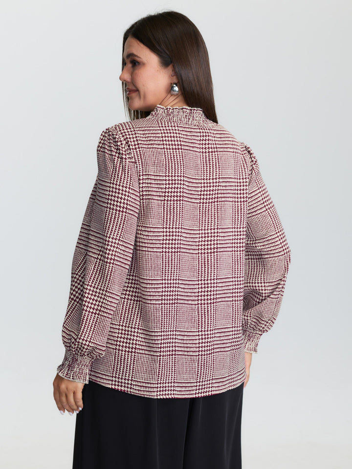Houndstooth Pattern Ruffled Collar Blouse