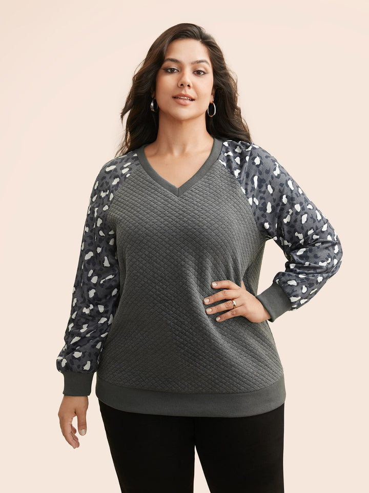 Leopard Print Patchwork Raglan Sleeve Sweatshirt