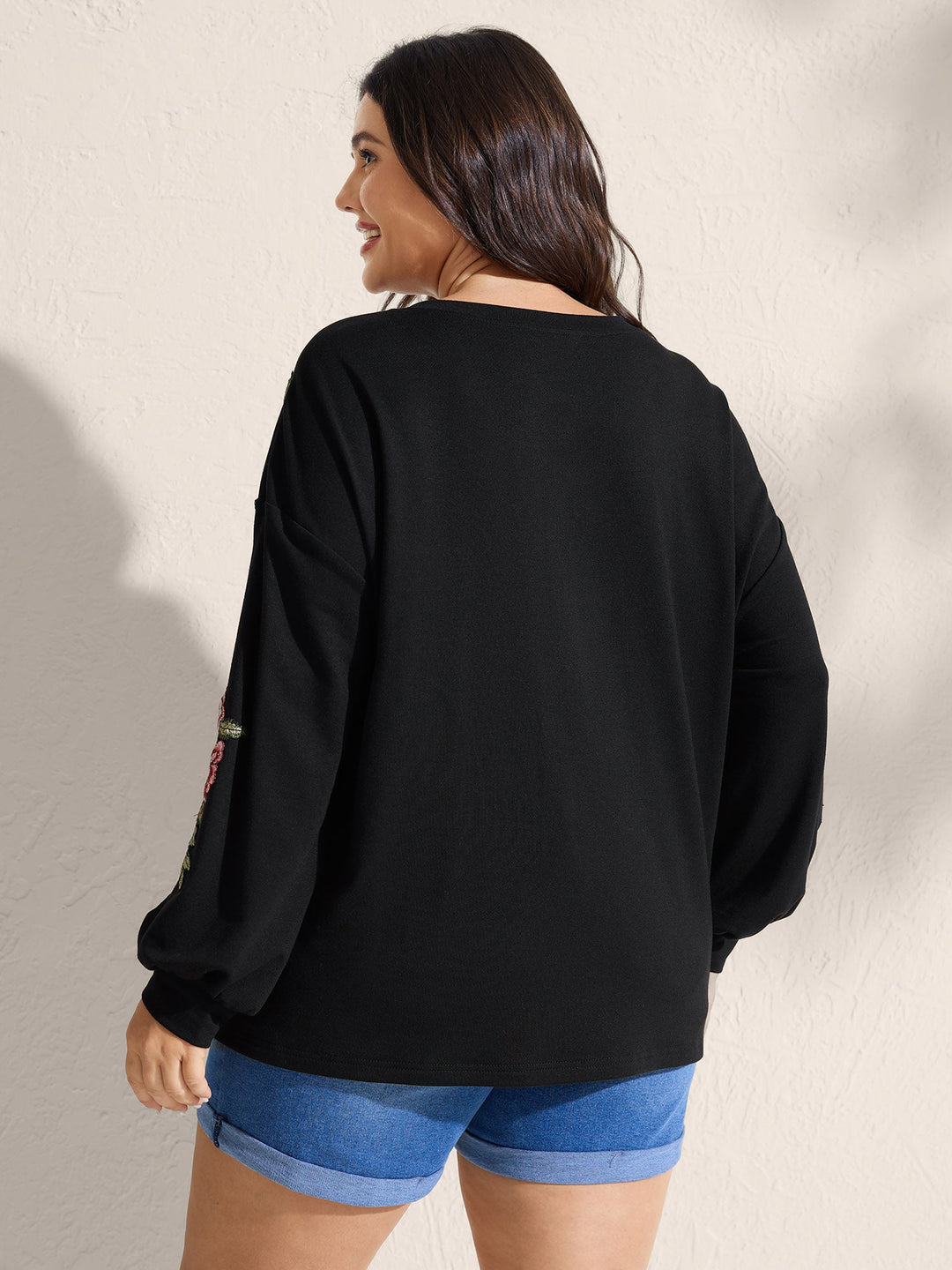 Rosy Embroidered Puffy Sleeve Sweatshirt