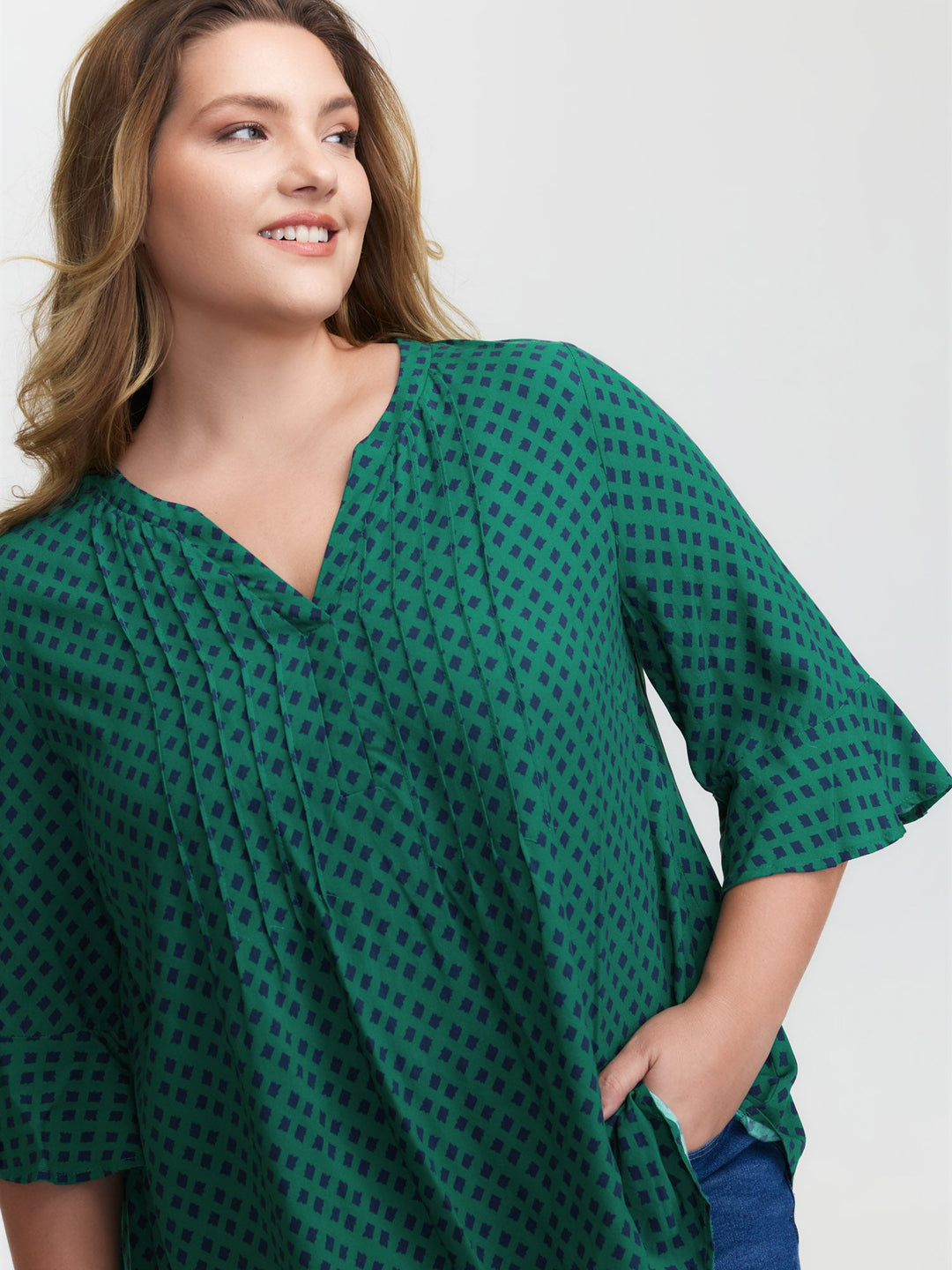 Geometric Print Bust-Ease Split Neck Blouse