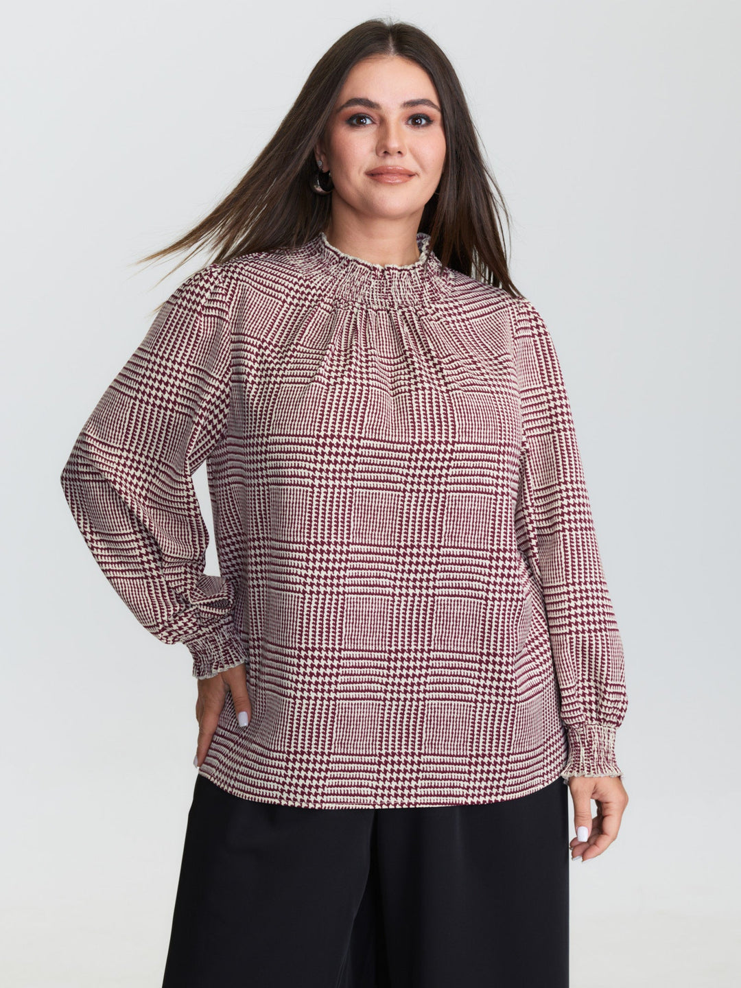 Houndstooth Pattern Ruffled Collar Blouse