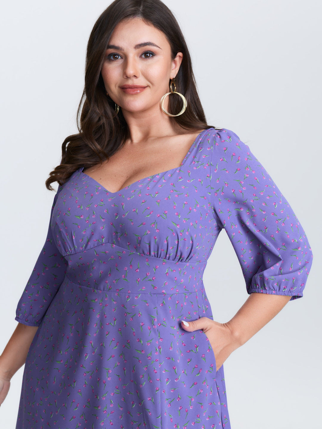 Ditsy Floral Sweetheart Neck Shirred Waist Midi Dress