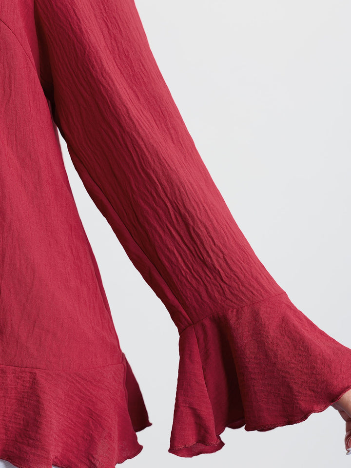 Ruffled V-Neck Curvy Edge Blouse