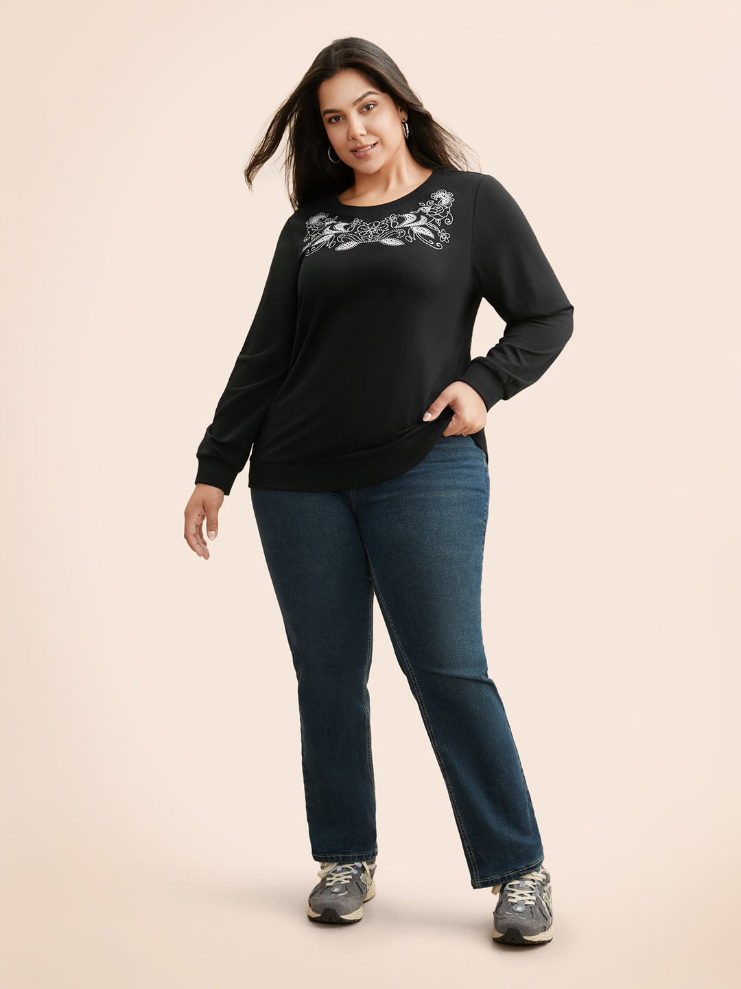 Broderie Anglaise Round Neck Sweatshirt