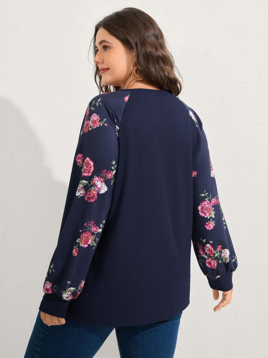Rosy Sleeve Textured Lace Solid Sweatshirt