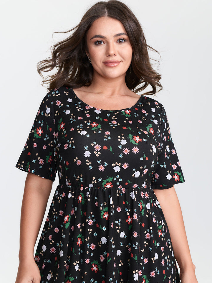 Stretchy Crisscross Back Floral Knit Top
