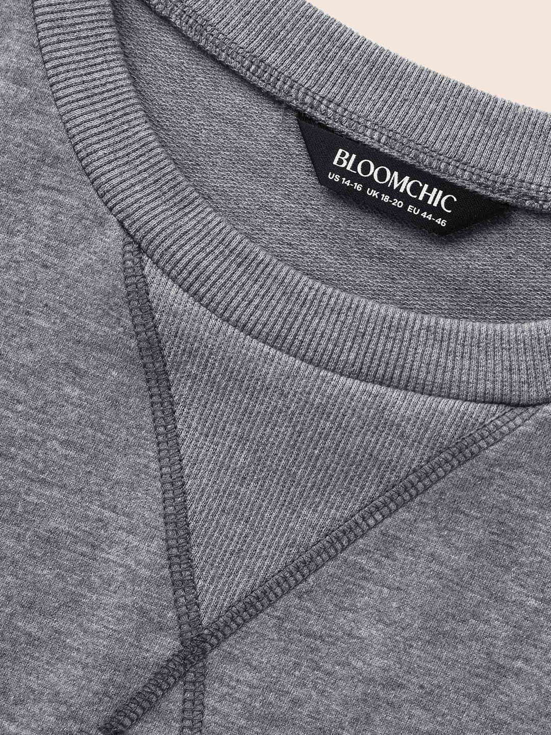 Round Neck Stitch Slightly Stretchy Sweatshirt