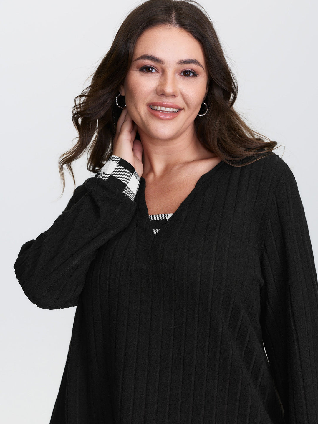 Checkered Notched Collar Contrast Knit Top