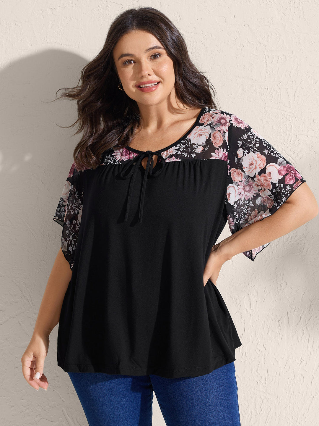 Supersoft Floral Ruffled Sleeve Neck Tie Knit Top