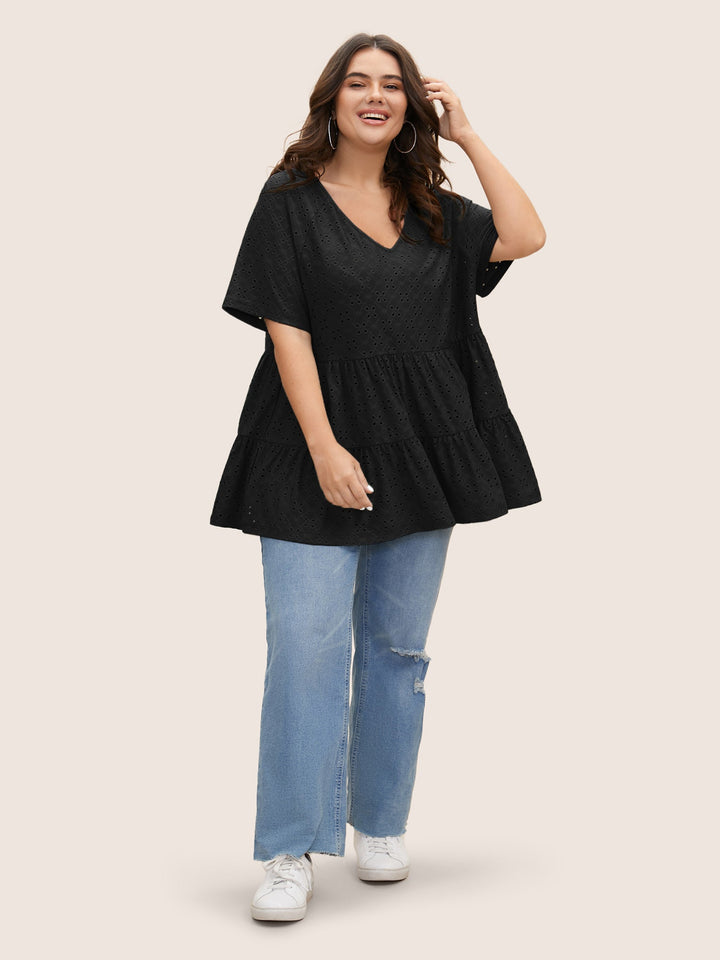 Solid Broderie Anglaise Ruffle Layered Hem T-shirt