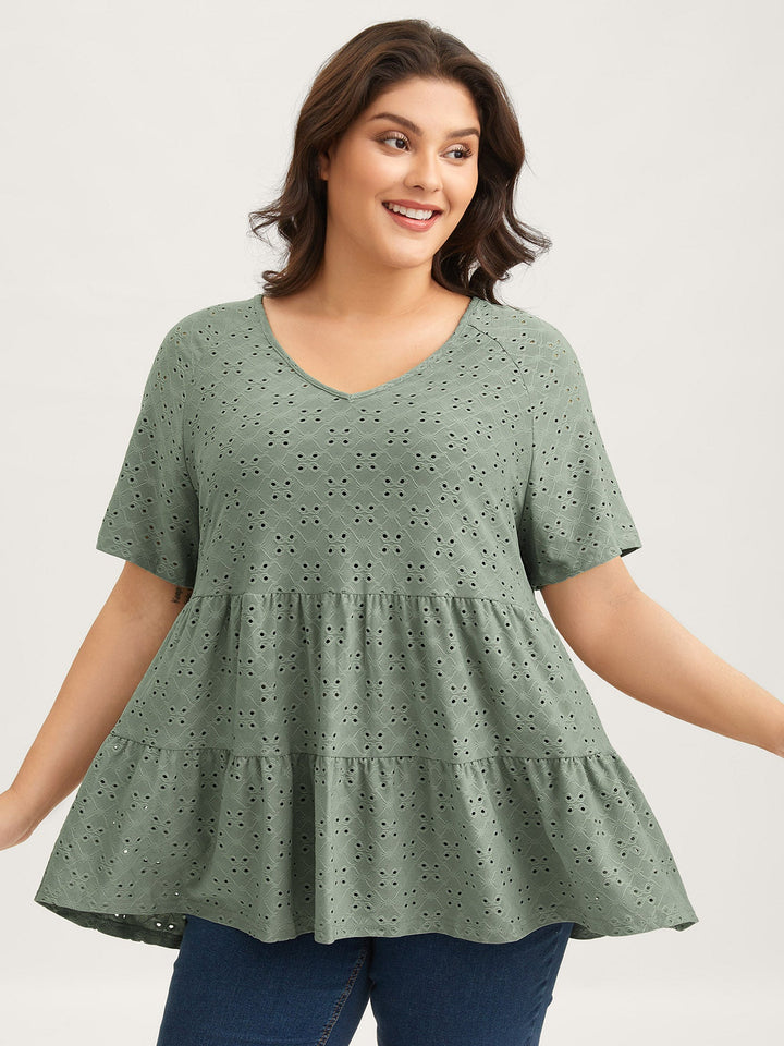 Solid Broderie Anglaise Ruffle Layered Hem T-shirt