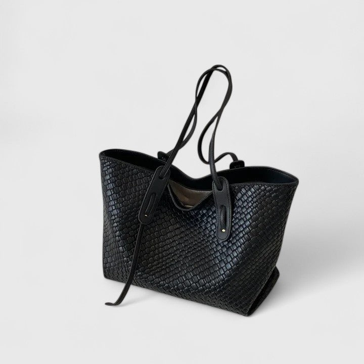 Sarah - Elegant Tote Bag